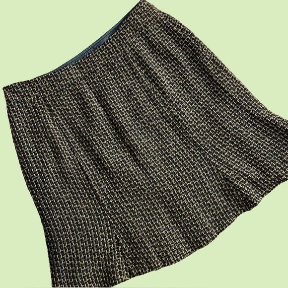 GEOFFREY BEENE Blue/Green Tweed Skirt, Flare at Hem, Length 20”, Size 10, GUC. - Picture 5 of 5